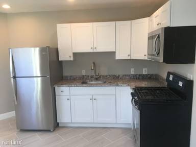 Main picture of 400 Hanover St