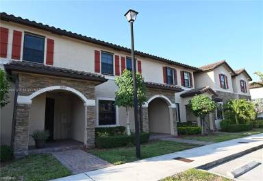 Main picture of 11505 SW 248th Ter