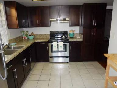 Main picture of 1030 Agate St