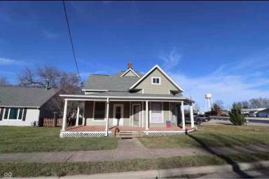 Main picture of 190 E Washington St