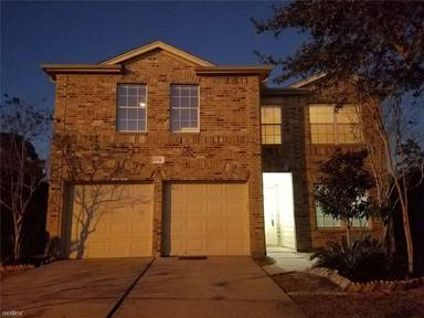 Main picture of 2730 Woodspring Forest Dr