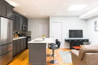 Main picture of 179 Atkins Ave