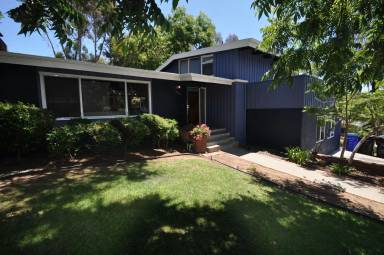 Main picture of 4961 Campanile Dr