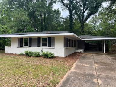 Main picture of 5425 Norden Dr S