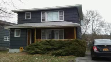Main picture of 341-43 Roosevelt Ave