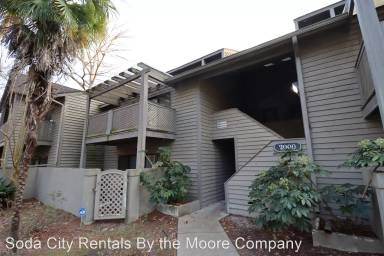 Main picture of 2006 Creekside Way