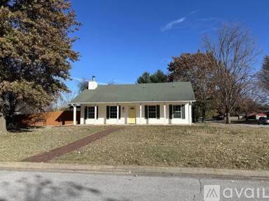 Main picture of 1474 N Caddo Ave