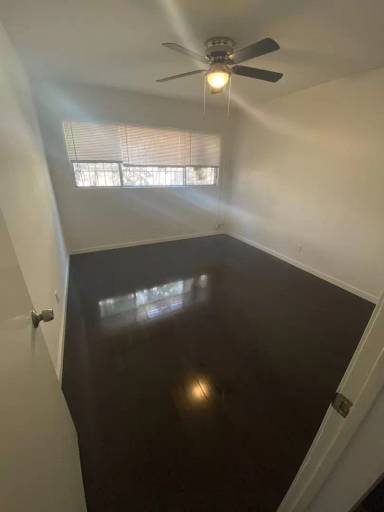 Main picture of 204 E 28th St