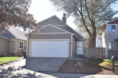 Main picture of 1048 Townley Cir