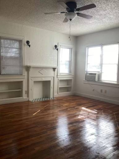 Main picture of 1112 W University Dr