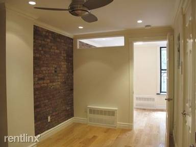 Main picture of 521 E 5th St
