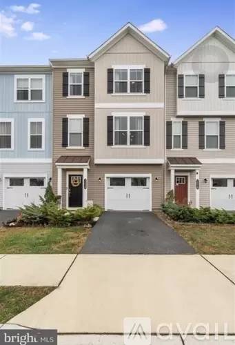 Main picture of 1210 Hudgins Farm Cir