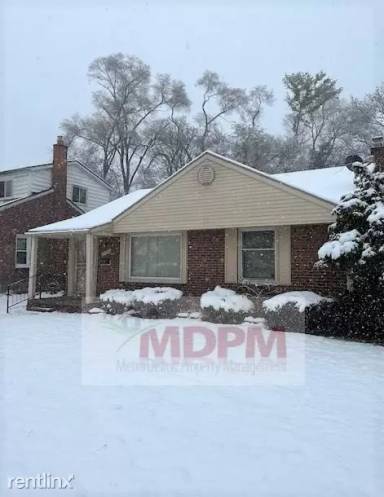 Main picture of 19946 Vaughan St