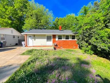 Main picture of 1529 Newcastle St