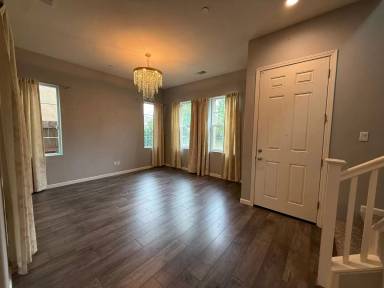 Main picture of 3672 Iskenderun Ave