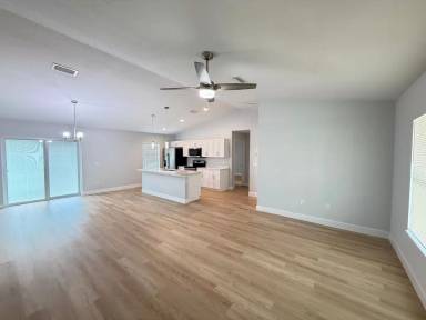 Main picture of 16815 SW 50th Cir