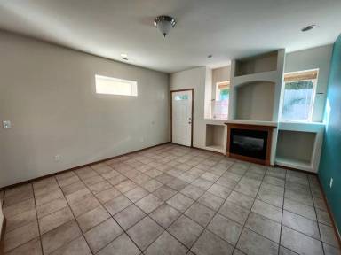 Main picture of 163 Keene Rd
