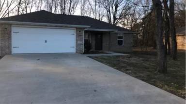 Main picture of 169 Western Heights Cir