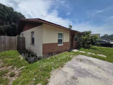 Main picture of 1422 Moonlite Dr