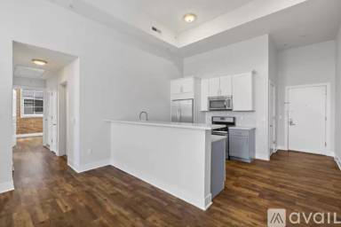 Main picture of 6200 Hudson