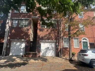 Main picture of 875 N Lawrence St