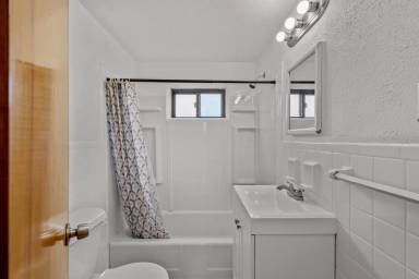 Main picture of 618 8th St