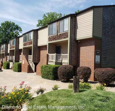 Main picture of 1829 College Heights Rd