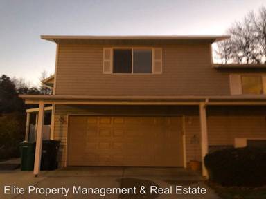 Main picture of 1638 E Paulista Way