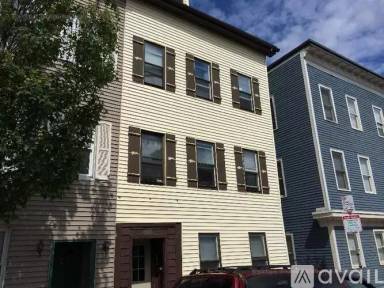 Main picture of 207 K St