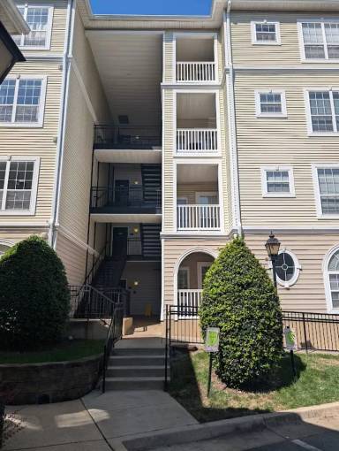 Main picture of 4560 Strutfield Ln