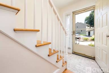 Main picture of 223 Twin Lakes Rd