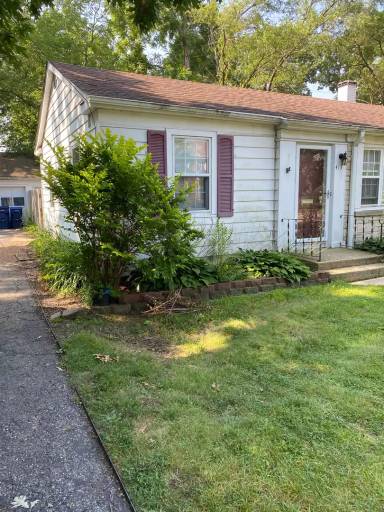 Main picture of 413 W Greenwood Ave
