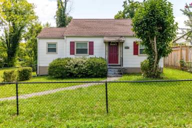 Main picture of 2554 Martin Luther King Jr Ave