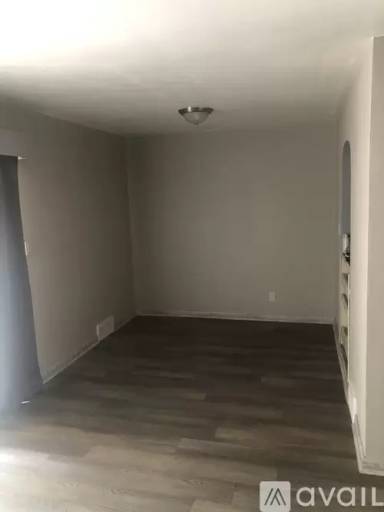 Main picture of 12730 Ventura Blvd