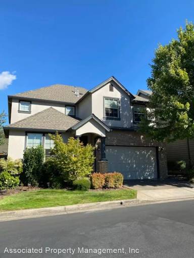 Main picture of 6419 NE Whitewood Dr