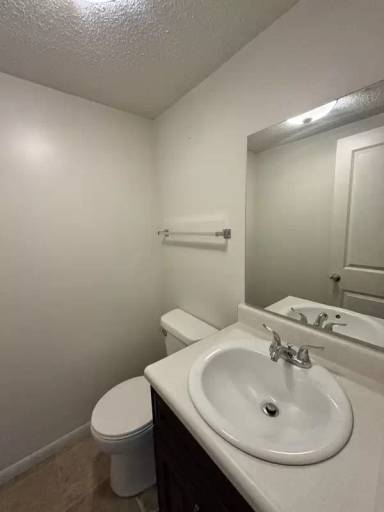 Main picture of 823 N 2nd St