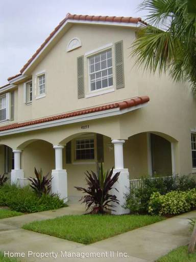 Main picture of 4809 N Wickham Cir