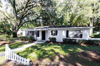 Main picture of 2718 W University Ave