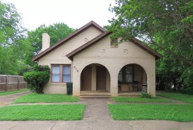 Main picture of 316 E Reeves St