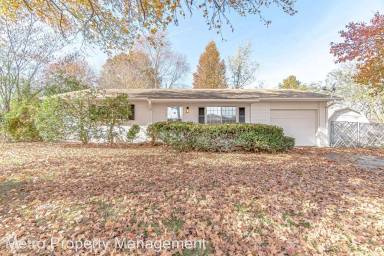 Main picture of 910 N 13th Pl