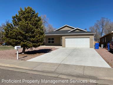 Main picture of 1509 Woodlawn Ave