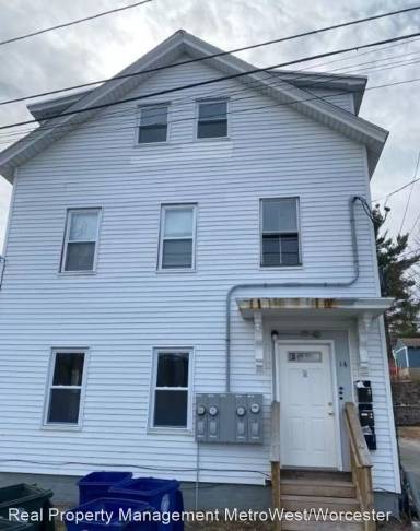 Main picture of 14 Cottage St