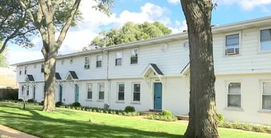 Main picture of 3115 Lake Ave