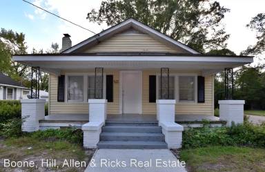 Main picture of 921 Paul St