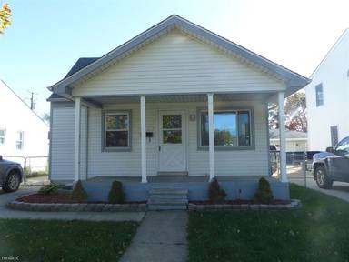 Main picture of 13285 Kerr St