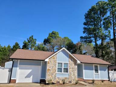 Main picture of 6635 Abbey Ln