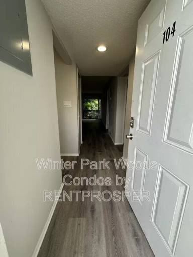 Main picture of Winter Park Woods Condominiums