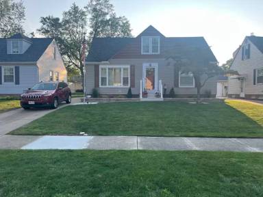 Main picture of 1278 E Miner Rd