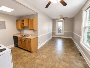 Main picture of 1228 S Brook St