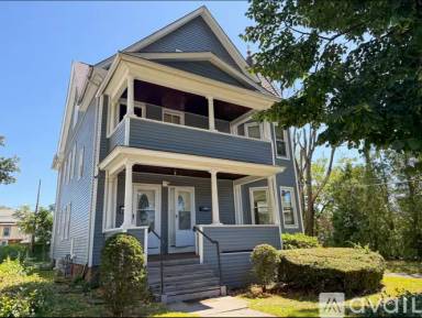 Main picture of 18 Newton St